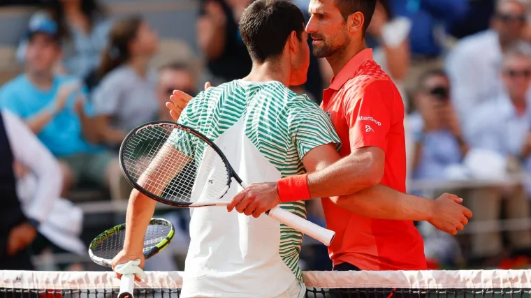 Novak Đoković zaustavio ozlijeđenog Carlosa Alcaraza i plasirao se u finale