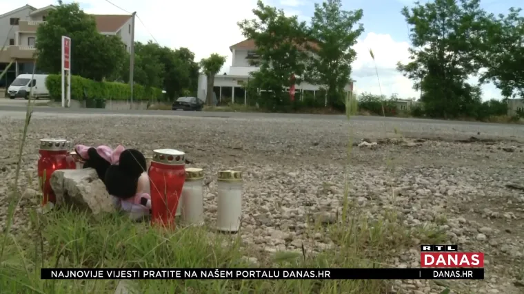 U svih sedam Kaštela zastave na pola koplja: 'Danas su sestre ispraćene na posljednji počinak'