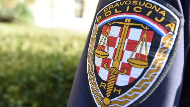 Pravosudni policajci ne idu u štrajk! Glasali na predsjedništvu, čak i proveli anketu