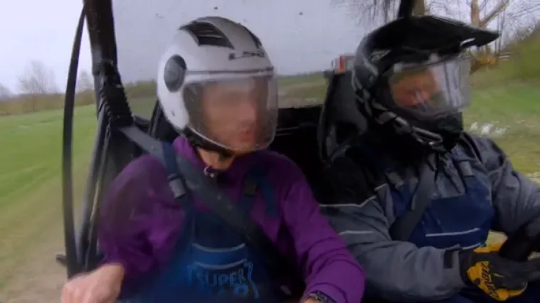 Hrabri kandidati 'Superpara' bacili su se u novi izazov i jurcali u buggyju: 'Ne u vodu, brate. Nova mi je trenirka'