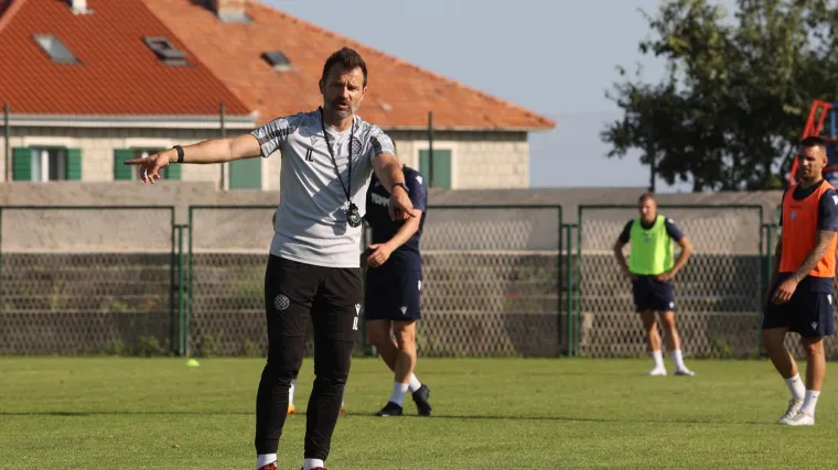Trener Hajduka progovorio o ciljevima u sljedećoj sezoni: 'Svi mi znamo &scaron;to veliki klubovi trebaju poku&scaron;avati napraviti'