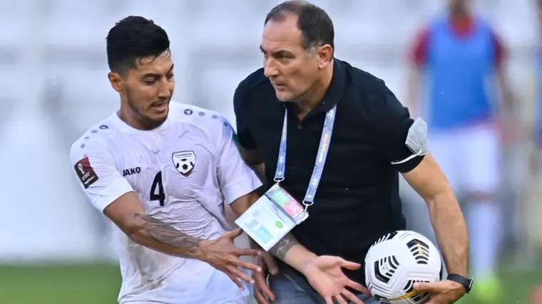 Pogledajte nesportski potez zbog kojeg je pocrvenio Igor &Scaron;timac: Izazvao je opći kaos na terenu