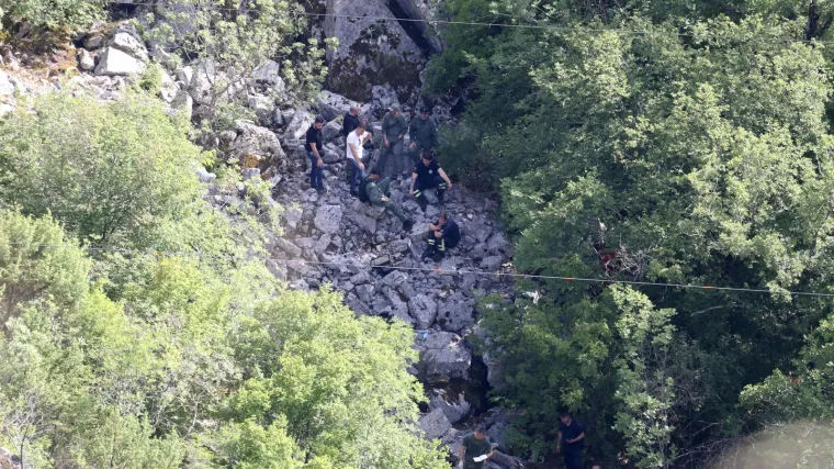 Za trećom osobom iz letjelice se jo&scaron; uvijek traga: 'Sve karte su bile ažurirane. Nažalost, ovakve stvari se događaju...'