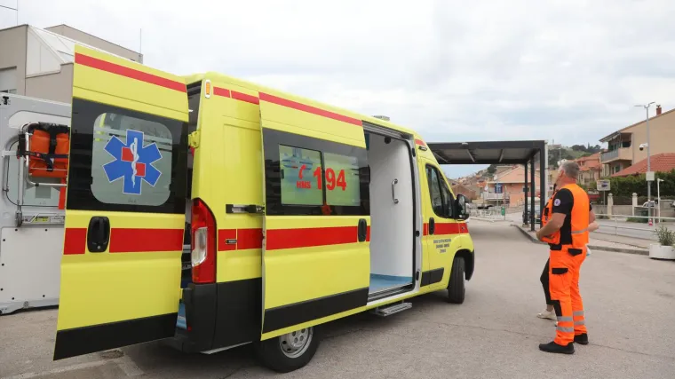 VIDEO Hitnjaci upalili rotirke i zvučne signalizacije kako bi podržali kolegu koji je pregazio djecu na Bundeku