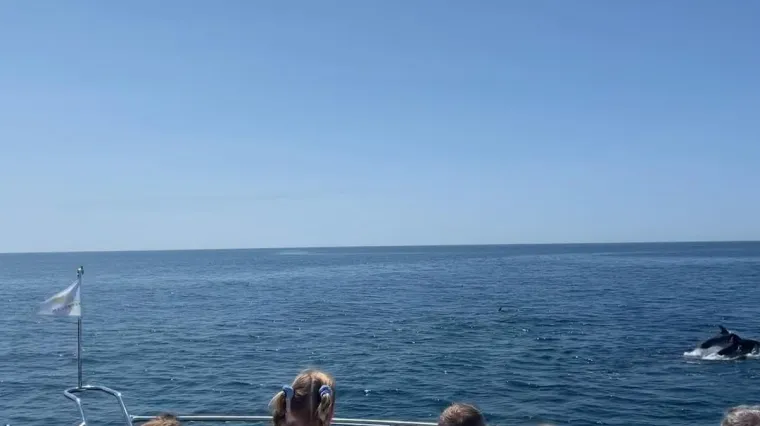 Ivan Rakitić guštao s obitelji na jahti, a njegova supruga krasila Instagram vrućim fotkama u bikiniju: 'Čari prirode'