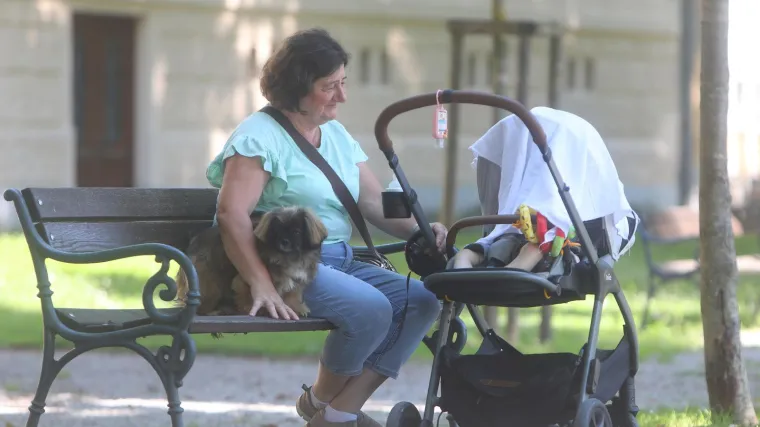 Danas vrlo sunčano i bez oborina. Ipak, za vikend moguća ki&scaron;a pa ki&scaron;obran uvijek imajte uz sebe