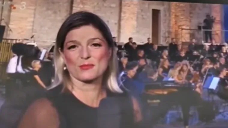 Izjava Ave Karabatić o crkvi sv. Donata je 'mila majka' za sinoćnji blam poznate HRT-ove voditeljice