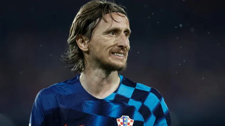 Procurila stara fotografija Luke Modrića, Talijani se pitaju: 'Kada je to nosio dres tog našeg kluba?'