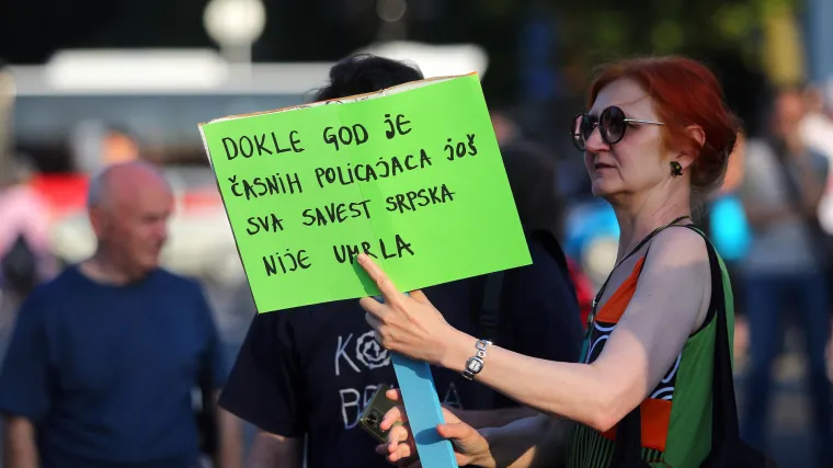 Deseti u nizu prosvjed: Beograđani podržali policajce koji su otkrili afere povezane s vlasti