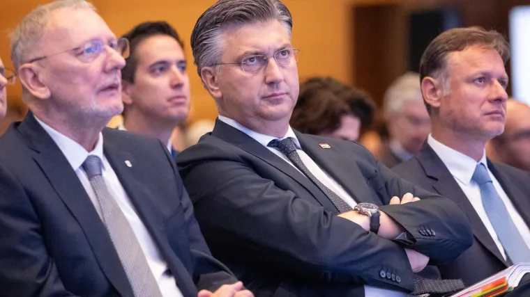 Plenković: Hrvatska će pomoći Ukrajini u razminiranju i odgovornosti za zločine