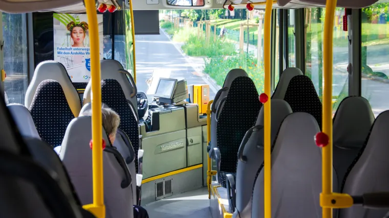 Maleni Milan stigao na svijet u autobusu u Njemačkoj, ali majka zamjera vozaču: 'Nije mi dao privatnost'