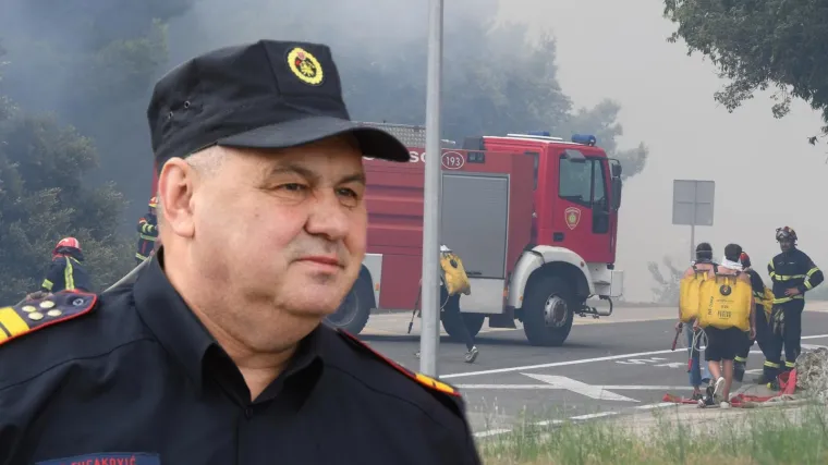 Tucaković o stanju na terenu: Povećali smo broj snaga, požar je trenutno na vrhu brda