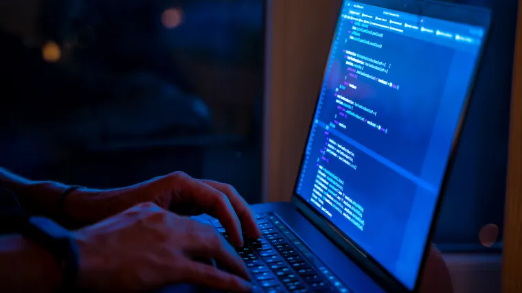 Microsoft: 'Hakeri povezani s Kinom provalili su u 25 organizacija, uključujući i mailove američke vlade'