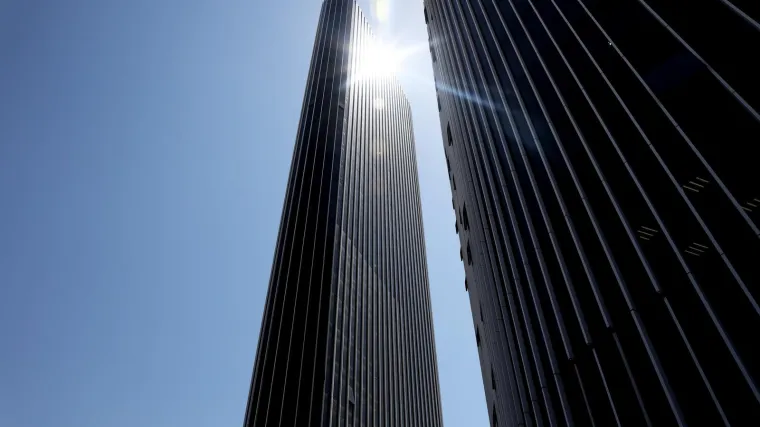 Otvoren najviši neboder u Hrvatskoj, stigli prvi gosti, a objavljene su i atraktivne noćne fotke