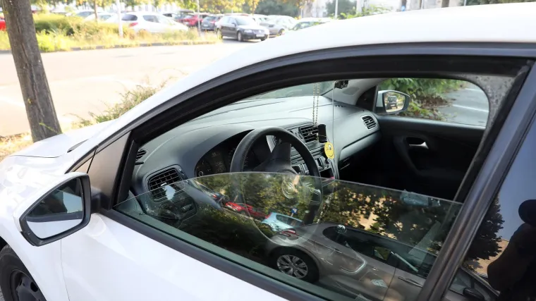 Malo tko zna da vozačima zbog ove gre&scaron;ke prijeti kazna! I to nije sve, postoji niz prekr&scaron;aja koji ljudi svakodnevno rade a da ih nisu ni svjesni