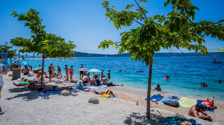 42% Hrvata može samo sanjati o sedmodnevnom ljetovanju. Gori od nas Rumunji, Bugari, Grci i Mađari