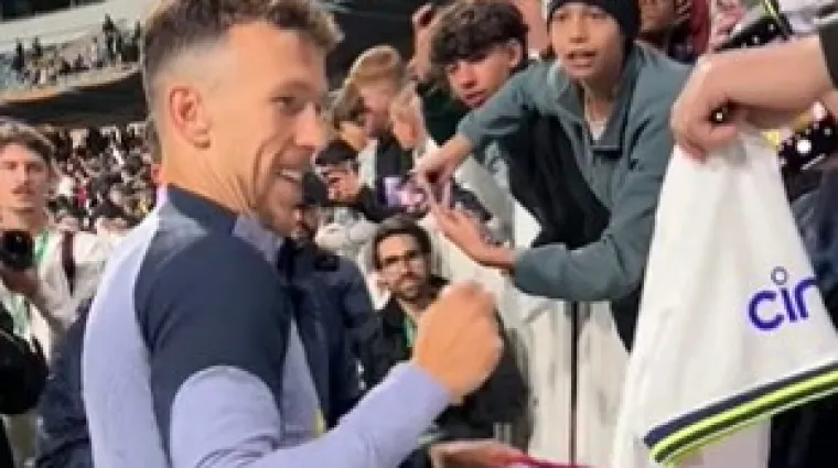 Pojavila se snimka: Pazite kako je Peri&scaron;ić reagirao kad je čuo da mu netko viče:  'Ivane, vrime je'