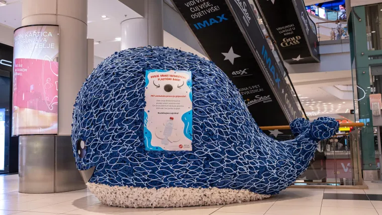 Ovoga ljeta zaplovimo u čistu ljetnu uživanciju!