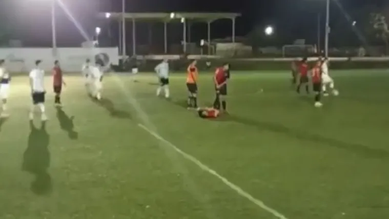 &Scaron;okantne scene na nogometnoj utakmici: Iz vatrenog oružja ubijen je trener momčadi