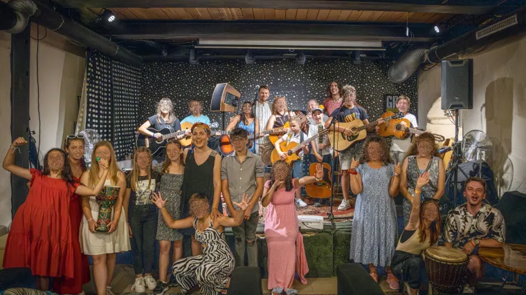 Pogledajte kako izgleda ljetni rock kamp za djecu