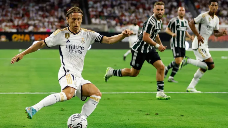 Luka Modrić u 38. radi čuda: 'On je balans i ritam igre stra&scaron;nog novog veznog reda Reala'