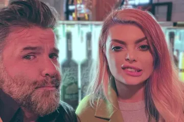 Ella i Charles više se ne prate na društvenim mrežama: On je bez nje otputovao s kćerima u Englesku