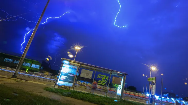 Stiže nam vikend i praznik 'Oluja'. U cijeloj Hrvatskoj jaka kiša i nevrijeme