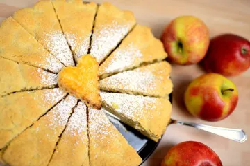 Recept za sočnu i mekanu pitu od jabuka
