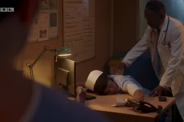 Inspektor Neville završi u bolnici, a tijekom boravka ga šokira smrt medicinske sestre