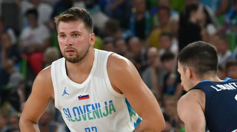 Kaos u susjedstvu: Dončić bio prisiljen izaći iz igre, a druga zvijezda otpada sa Svjetskog prvenstva zbog ozljede?!