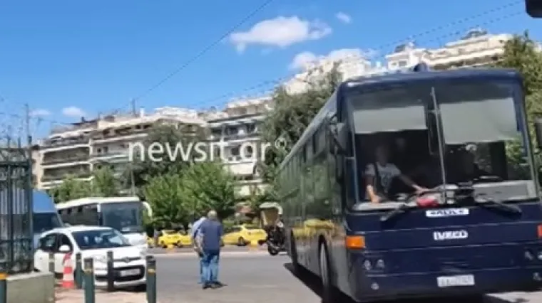 Pojavila se snimka dolazaka Boysa na sud, iza&scaron;li su pred grčkog tužitelja