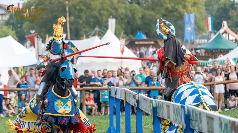 Pan vlak vas vozi na Renesansni festival - doživite čaroliju festivala i pivovare!