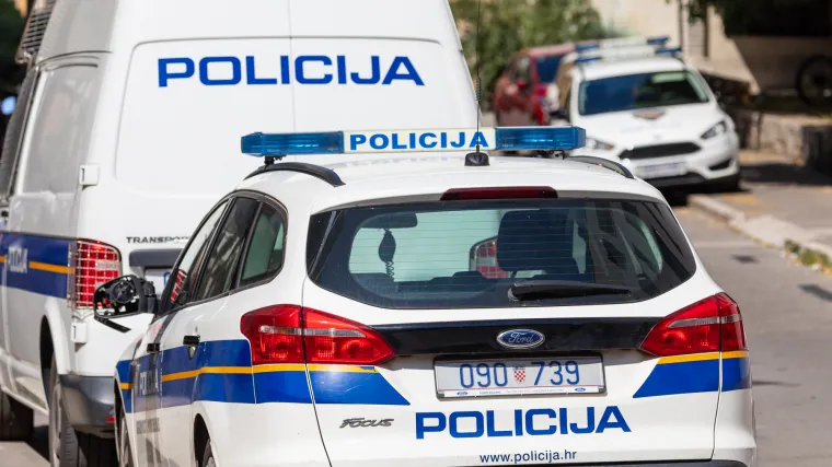 Jo&scaron; jedna tragedija na hrvatskim cestama: Poginuo motociklist između Selca i Novog Vinodolskog