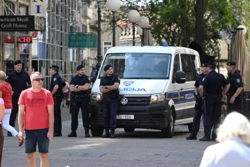 Policija pozvala građane na oprez i strpljenje: Posebne mjere na snazi će biti do 24 sata