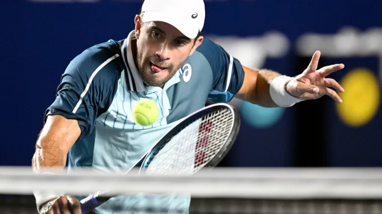 Na putu prema obrani naslova jakog turnira, hrvatskog je tenisača zaustavila ki&scaron;a