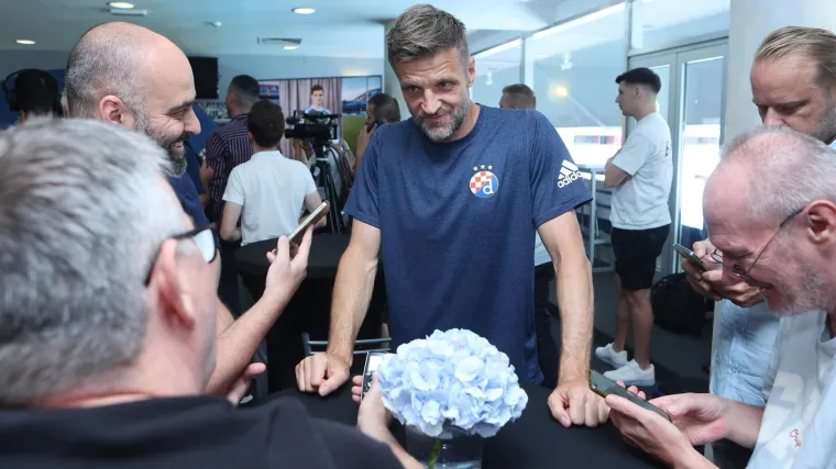 Modrima nakon poraza od AEK-a stigla sjajna vijest: U slučaju ispadanja iz Lige prvaka naći će se u elitnom du&scaron;tvu