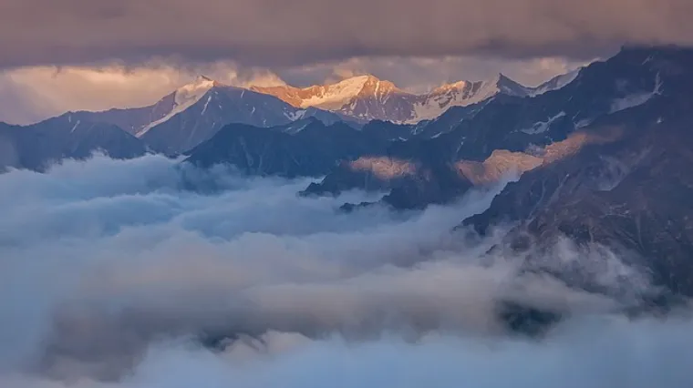 Koji je zapravo najvi&scaron;i vrh u Europi  - Mont Blanc ili Elbrus?