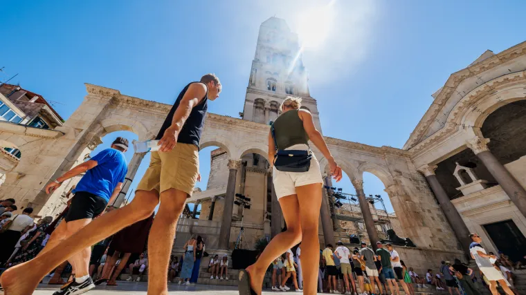 Očekuje nas sparan tjedan i temperature do 37 stupnjeva! I noću će ponegdje biti 30 Celzijevaca