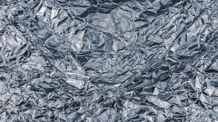 Smije li aluminijska folija u pećnicu?
