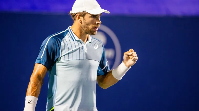 Ćorić u četvrtfinalu izgubio samo četiri gema