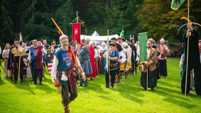 Otkrijte &scaron;to vidjeti i gdje prenoćiti