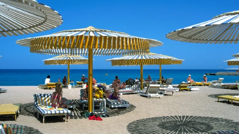 Hrvati se vratili s ljetovanja iz noćne more, oglasila se agencija: 'Znate, otkazivanje letova je neizbježan dio avioprometa...'