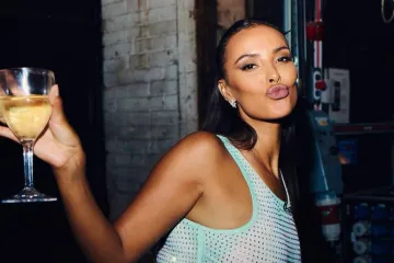Maya Jama se utegnula u najužu haljinu ikad: Pogledajte u čemu će osvanuti u studiju, publici neće biti lako