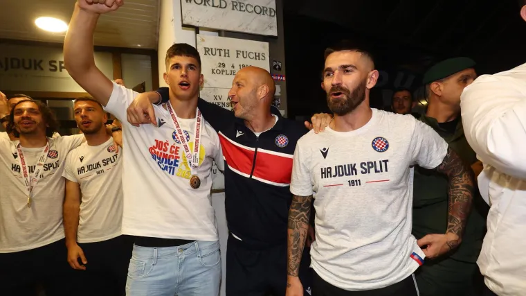 Poznata je cijena za koju će Luka Vu&scaron;ković preći u Tottenham, ali neće tako brzo u Englesku