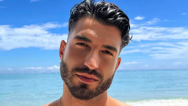 Osvojio ju je pa joj rekao da želi upoznati drugu: Francuski zavodnik nemiran je u vezi, oko bacio na zgodnu plesačicu