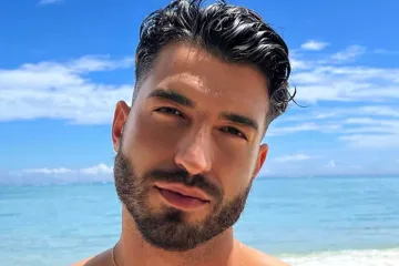 Osvojio ju je pa joj rekao da želi upoznati drugu: Francuski zavodnik nemiran je u vezi, oko bacio na zgodnu plesačicu