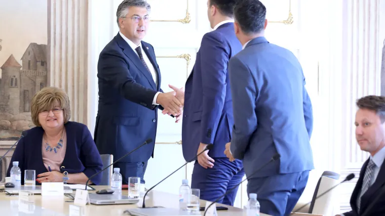 Gotov sastanak s trgovcima u Vladi, Konzum: Od petka krećemo s 360 proizvoda na akciji i 1000 sa sniženom cijenom