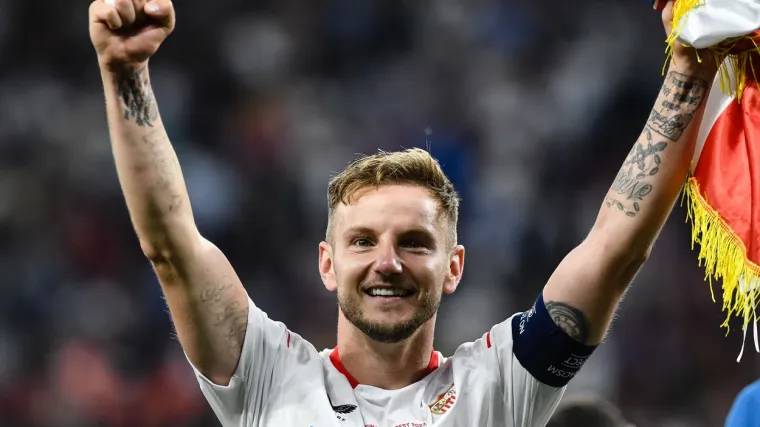 Rakitić obradovao navijače: 'Želim nastaviti igrati. Nisam rođen kao ''sevillista'', ali ću umrijeti kao jedan od njih'