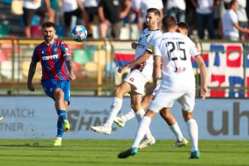 Navijači Hajduka: 'Možda da se brinemo o igri, a ne tko nam sudi'