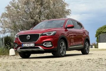 Vozili smo SUV skupocjenog izgleda za koji ćete morati izdvojiti jako malo novaca: Hrabra unutrašnjost osvojila nas je odmah na prvu!